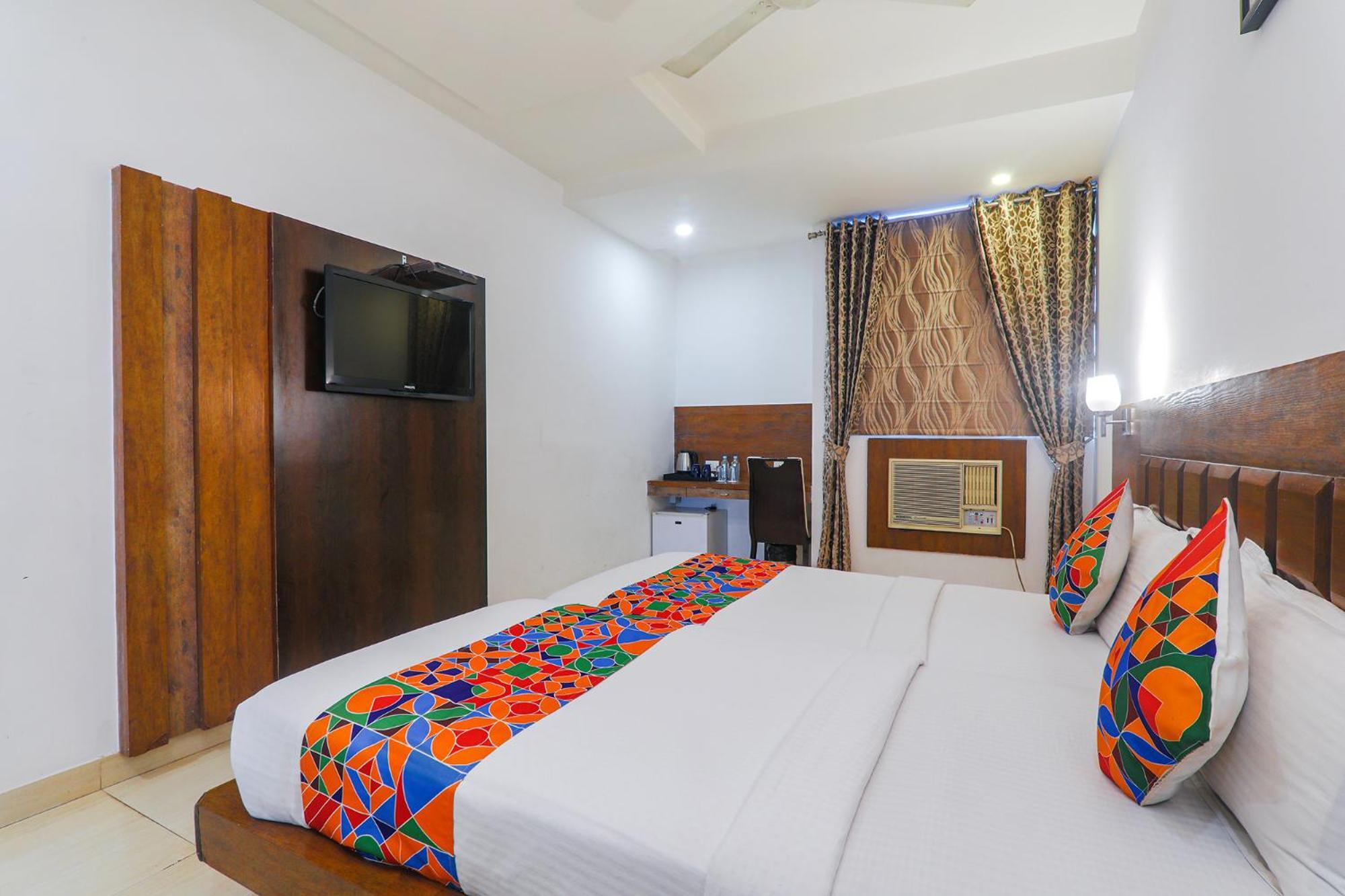Fabhotel Prime The Continental Lucknow Eksteriør billede